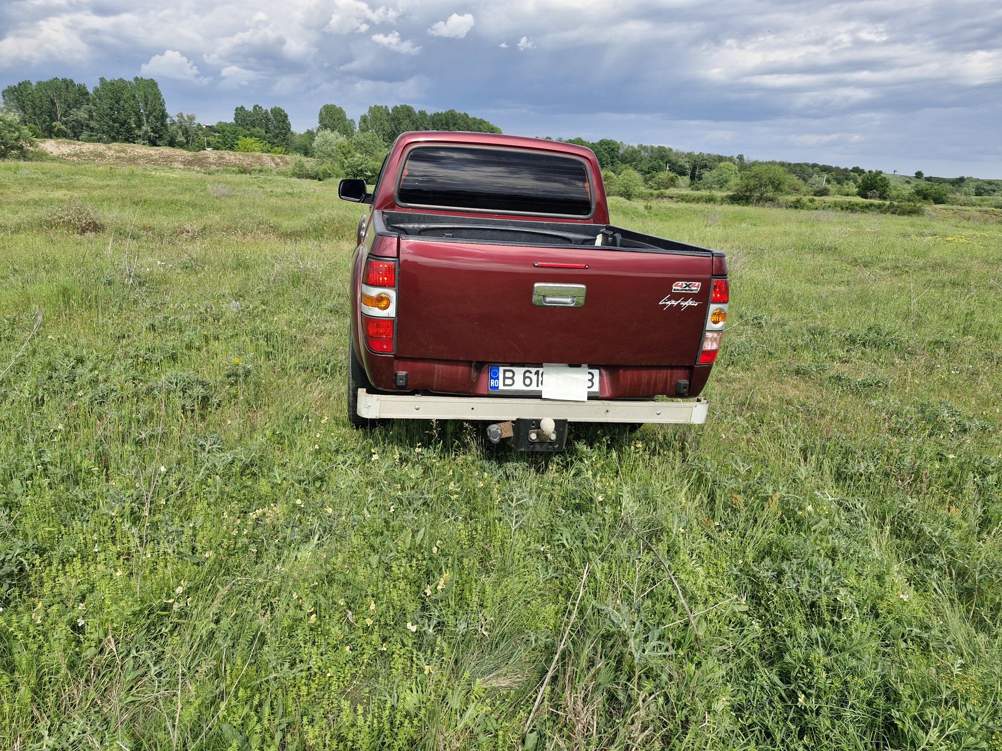 Vand Mazda BT50 an de fabricație 2007