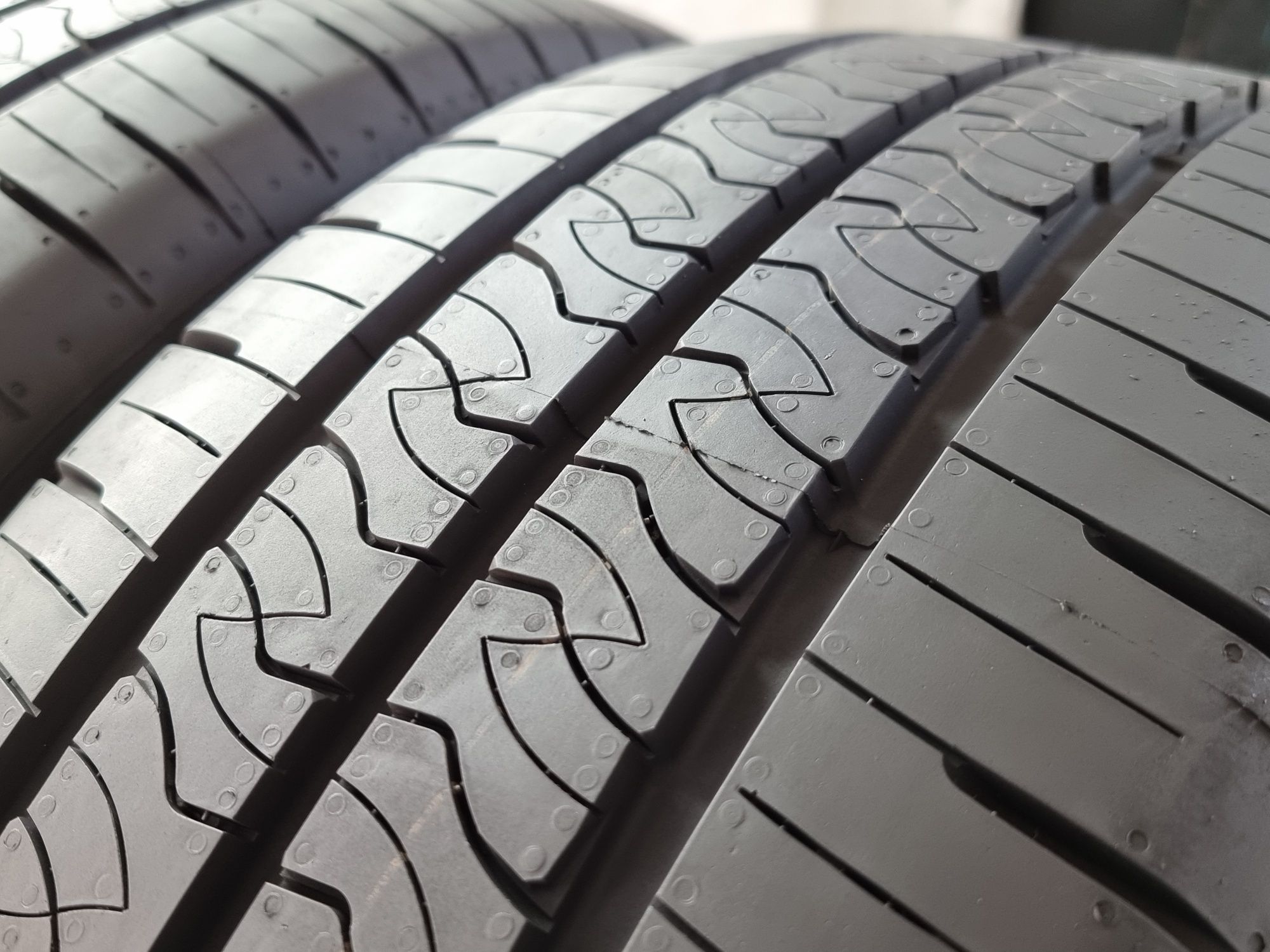 "Dot23" НОВИ 235/55/18 Kumho Броя: 580лв Нови