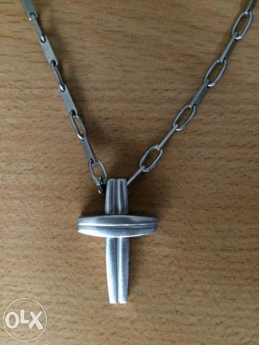 Lant Fossil cu medalion