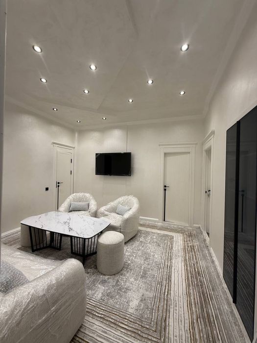 Продается 3х ком квартира, ор-р: напротив 94 школы, 55 м²