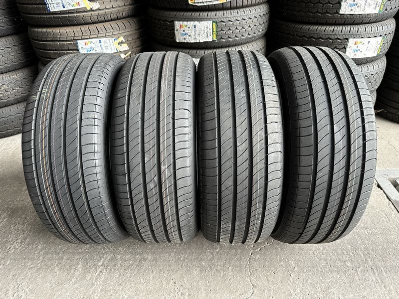 215/50/18 MICHELIN 4бр