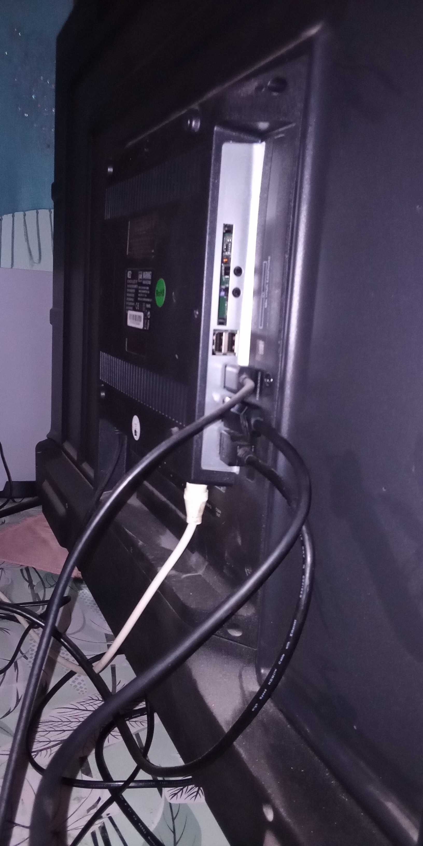 Телевизор neo 55 inches инча