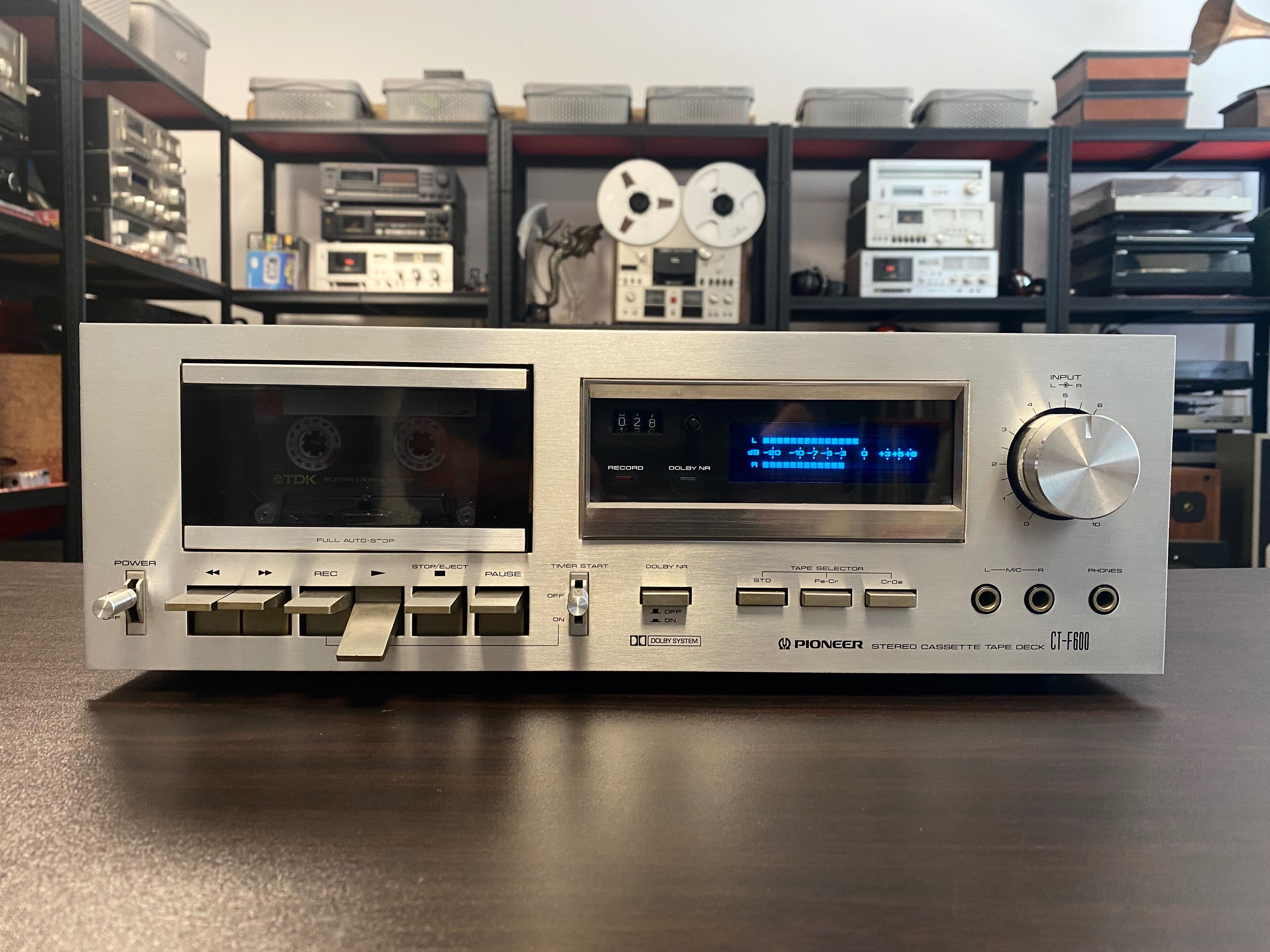 Касетен дек Pioneer