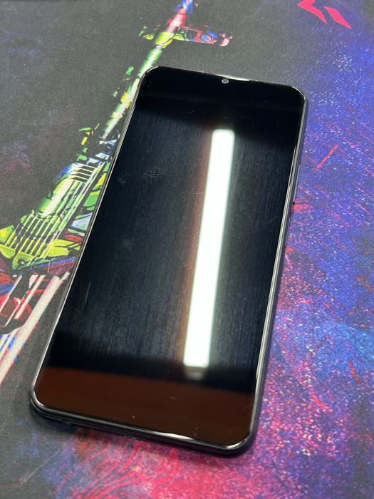 Телефон Vivo y26