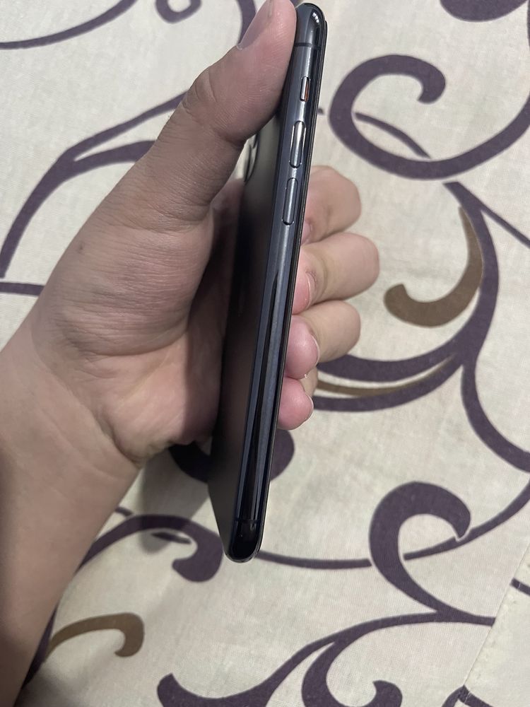 Iphone 11 pro 64gb LLA, korobka dakument bor