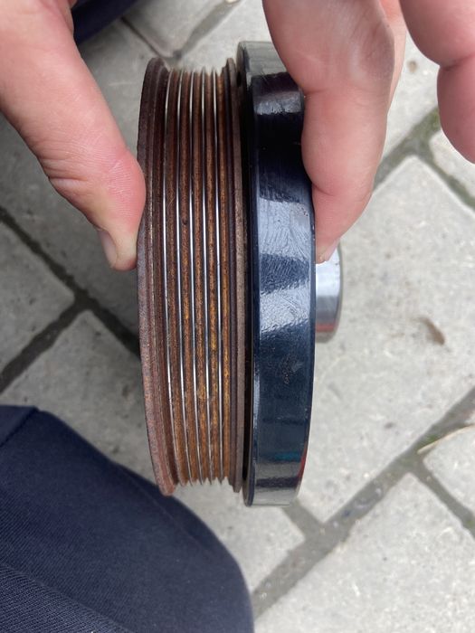 Fulie motor vibrochen Bmw 318d 320d 2.0d N47