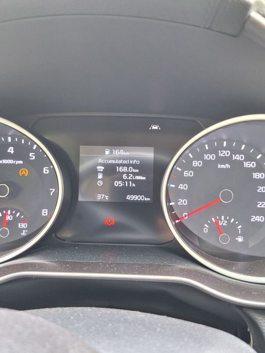 Kia Ceed 2019. Бензин 1.4 с газова уредба.