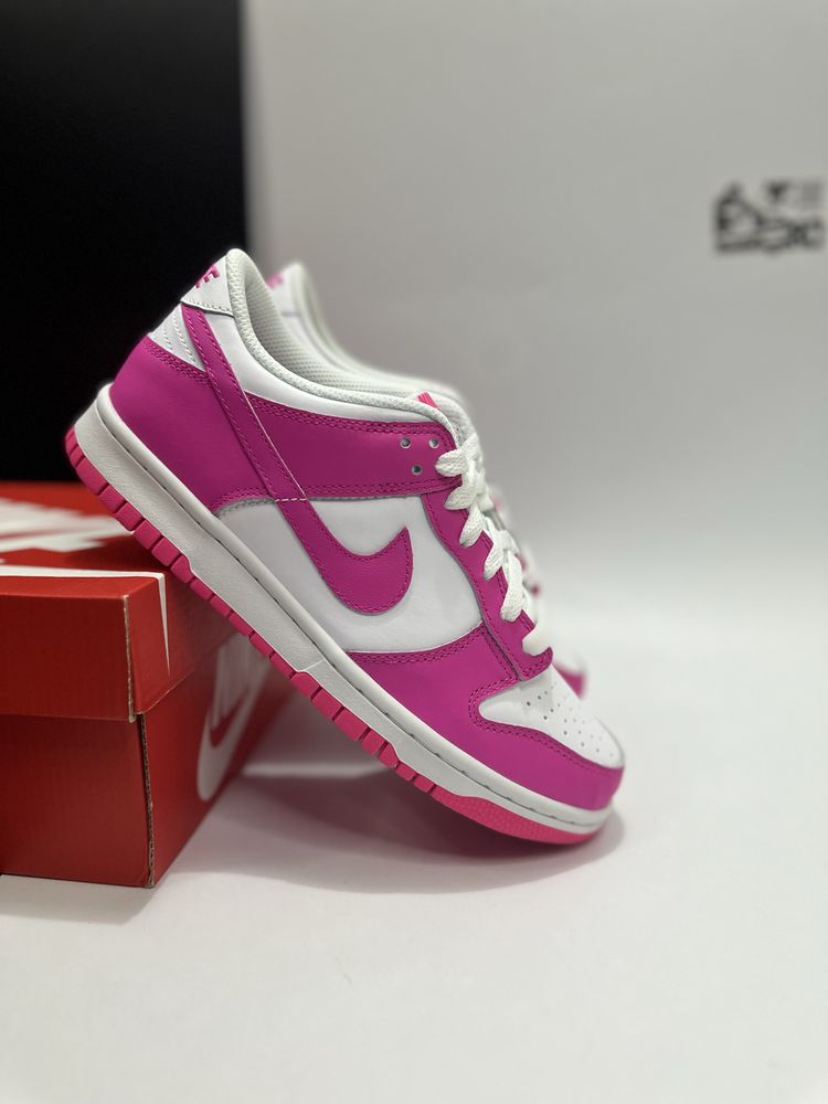 Nike Dunk Archeo Pink 38.5 Noi