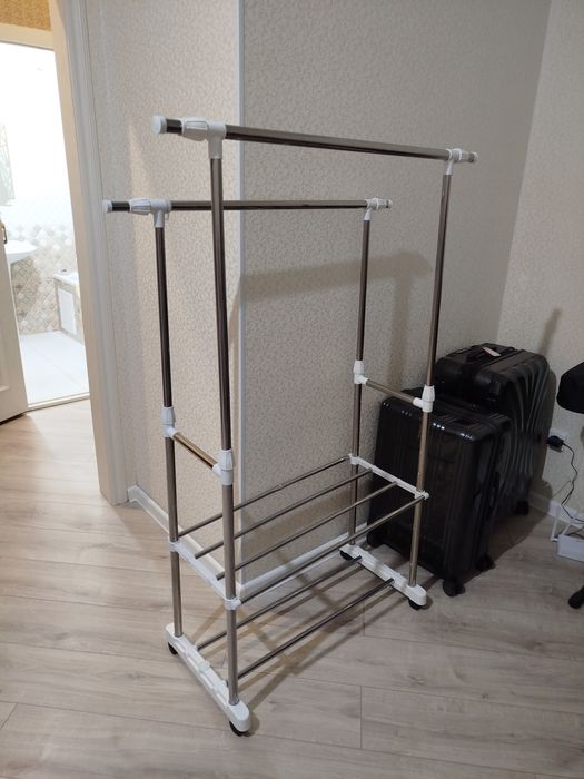 Напольная вешалка, б/у, 4500 тенге