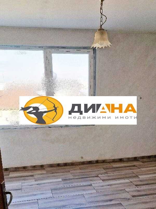 Продава се Тристаен апартамент в Пловдив, Център - 93 кв.м за 1990 €/кв.м - Снимка #4
