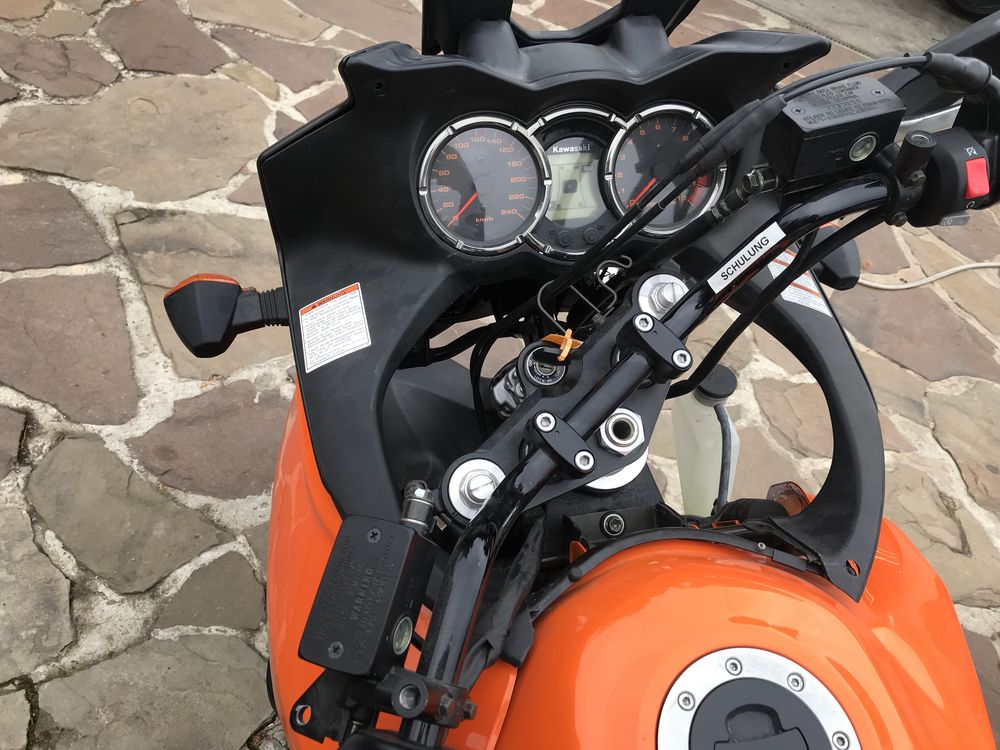 Kawasaki klv1000 или suzuki vstrom 1000