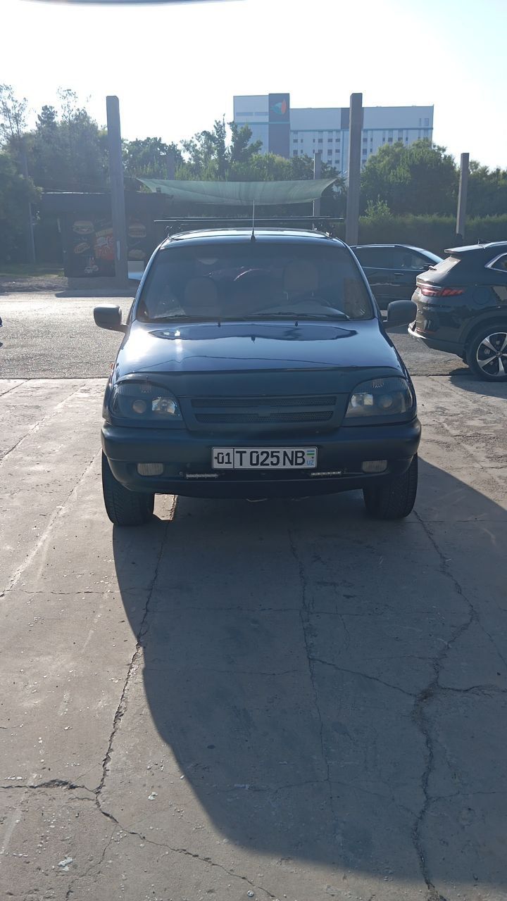Нива Шевроле, Chevrolet niva