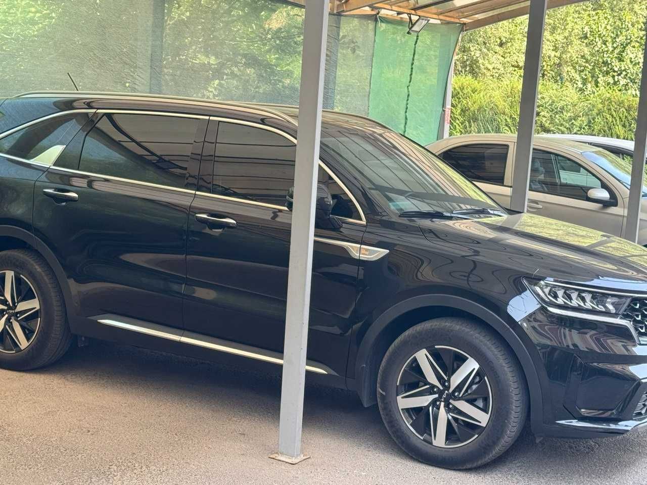 Продам Kia Sorento 2023г