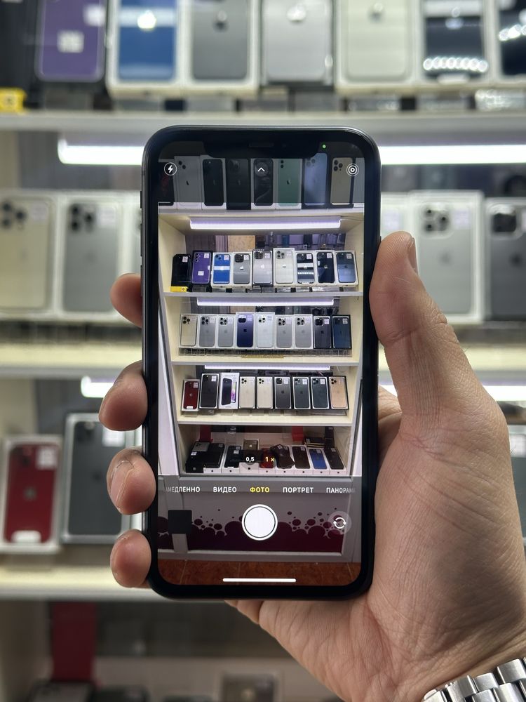  iPhone 11 128gb rm/a black в идеале