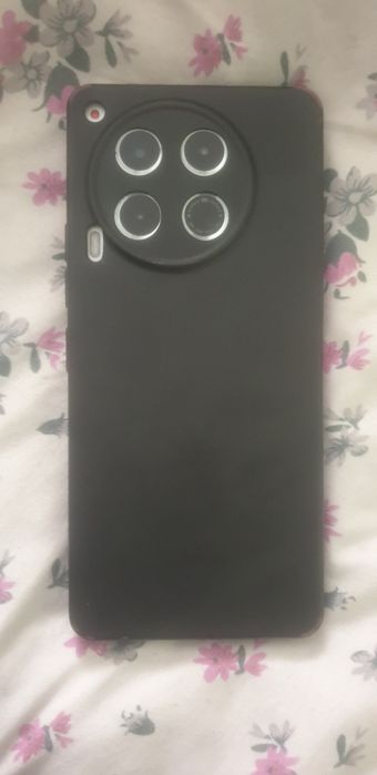 tecno camon 30 5G новы пакупал за 150к