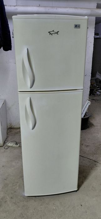 Холодильники с установкой