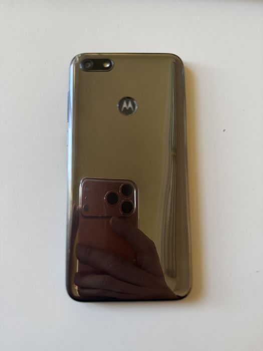 Мобилен телефон Moto E6 Play