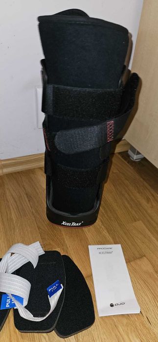 Donjoy Orteza / Cizma de imobilizare Procare XcelTrax® (masura 36-39)