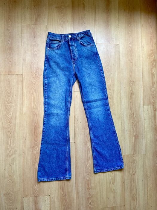 Дамски дънки клош / flare jeans / разкроени панталони
