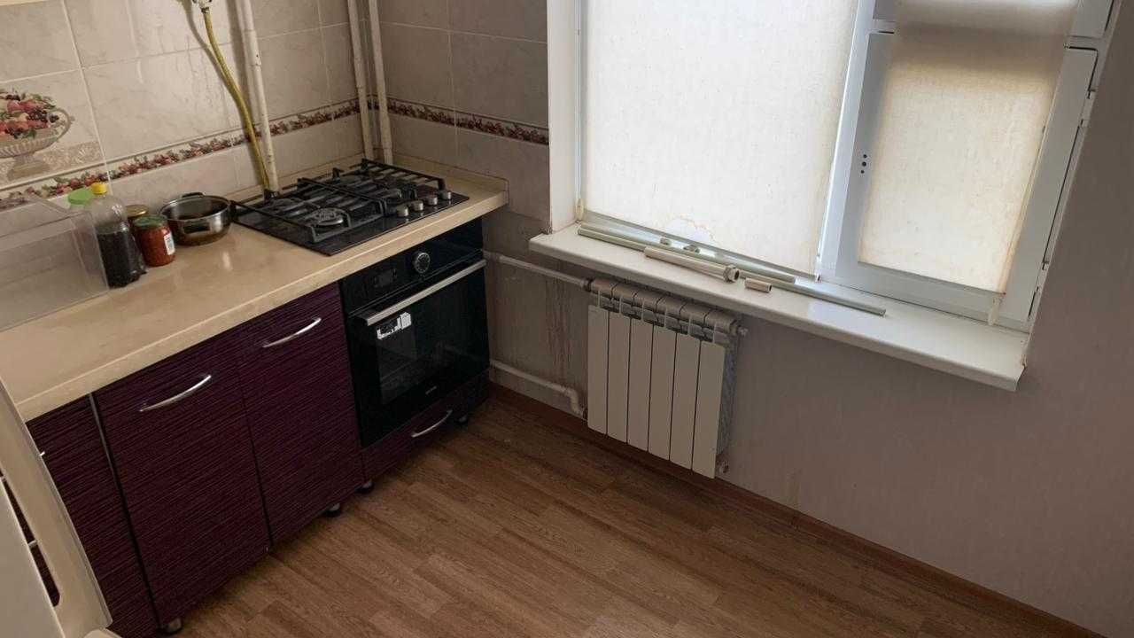 Продается 4-ком. квартира на 2 этаже на берегу моря
