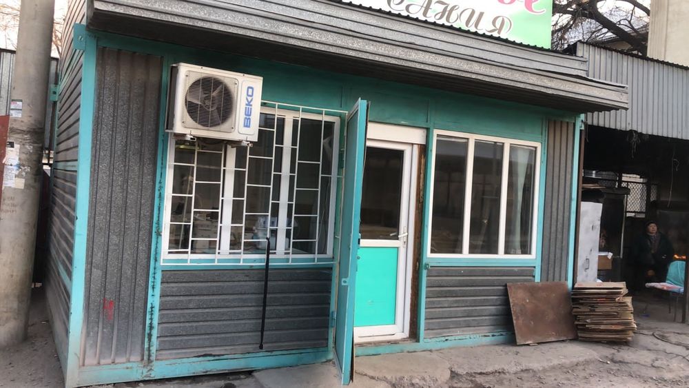 Бутик на базаре продается срочно