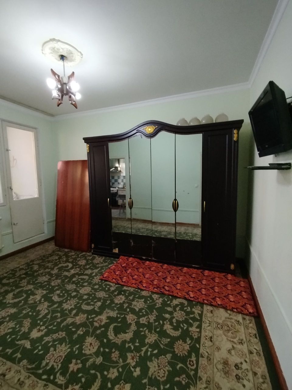 Аренда 2/2/4 Чиланзар 3 тарговый центр