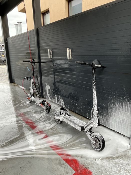 Trototineta kukirin g2 2024. Foarte buna nu are nici un defect .