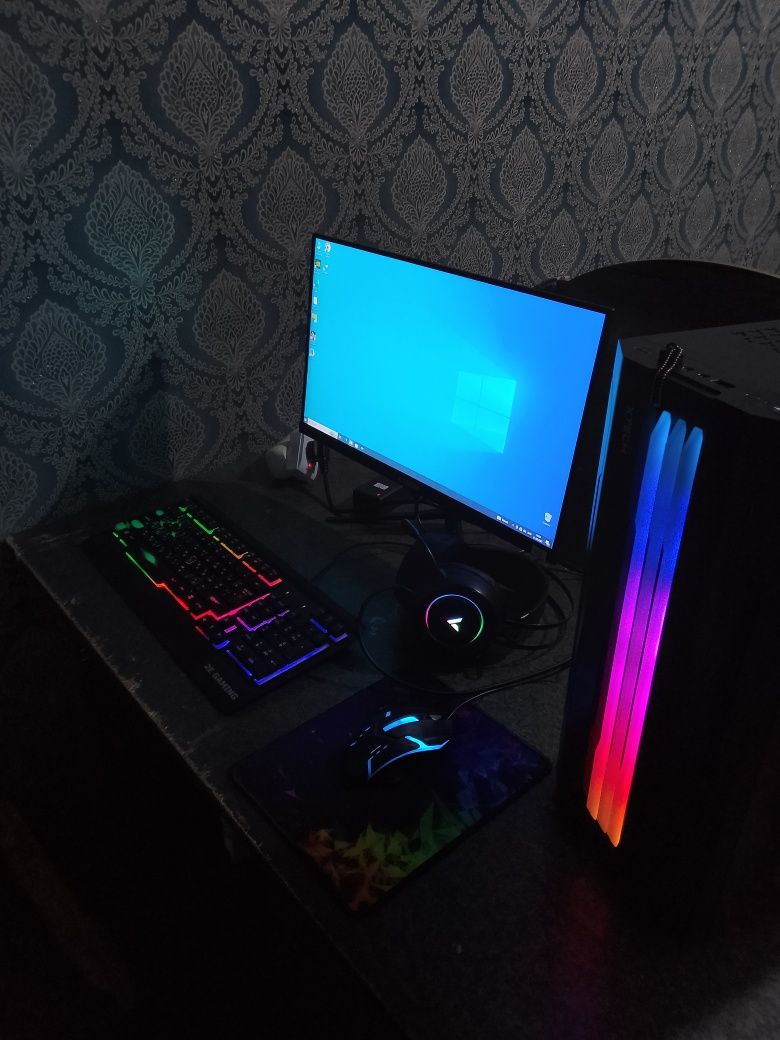 ИГРОВОЙ Компьютер Продаются