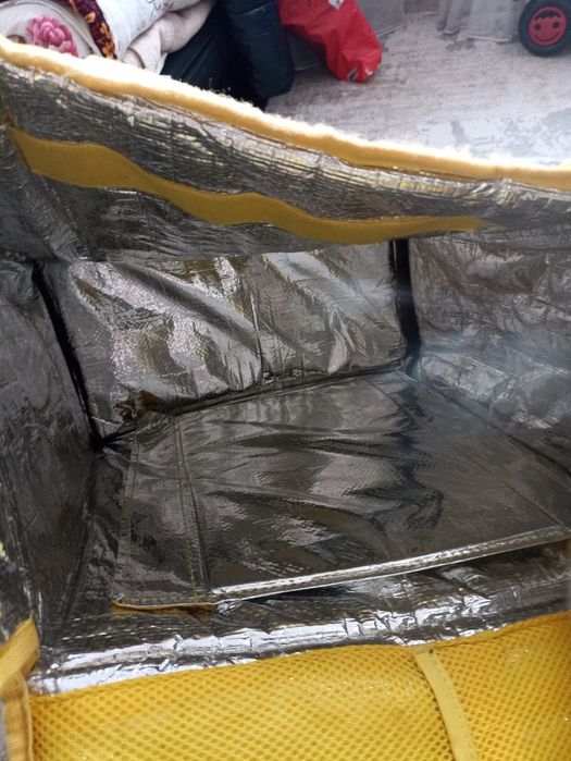 Яндекс сумка в отличном состоянии