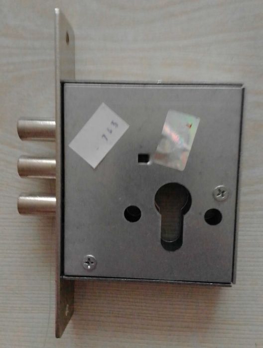 Замок врезной цилиндровый «Эльбор-Кремень» ЗВ 1.03.03 (3 цилин ригеля)