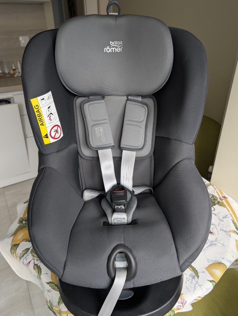 Детски стол за кола Britax Romer Dualfix2 R