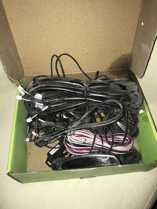 Senzori parcare auto