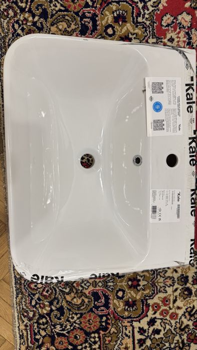 Мивка + шкаф за баня