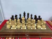 Фигури за шах дървени