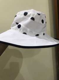 Шляпа  белая с горохом