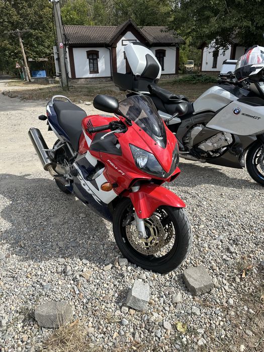 Honda cbr600 f4i in stare perfecta ca noua