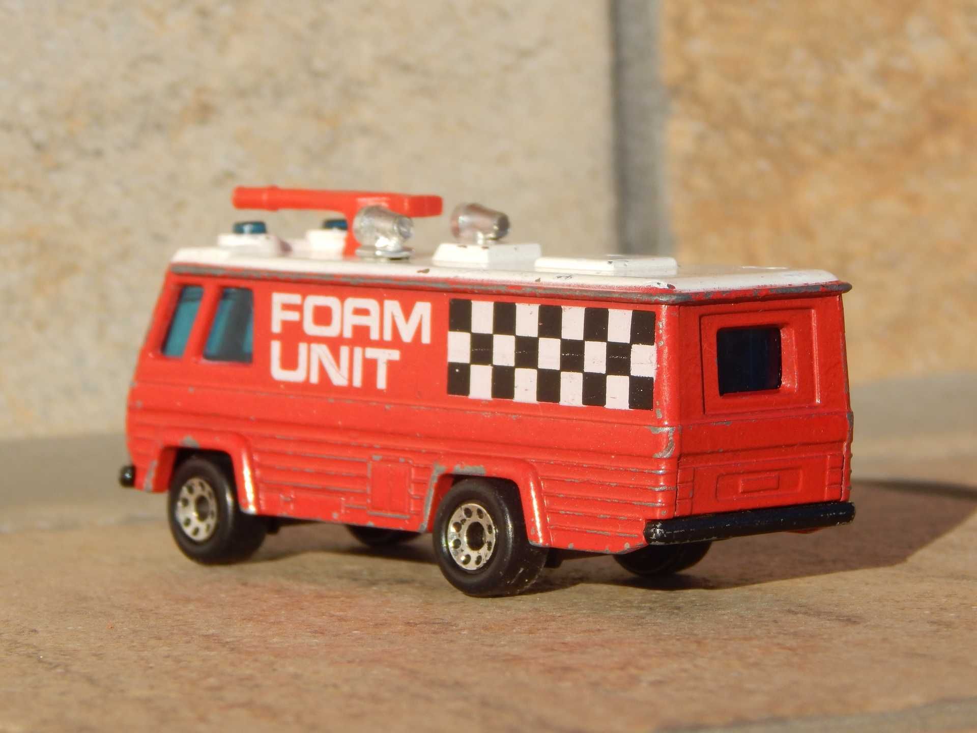 Macheta masina pompieri Command Vehicle Matchbox 1980 sc 1:114