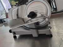Feliator mezeluri Metro Professional  GFS 2025 140 w