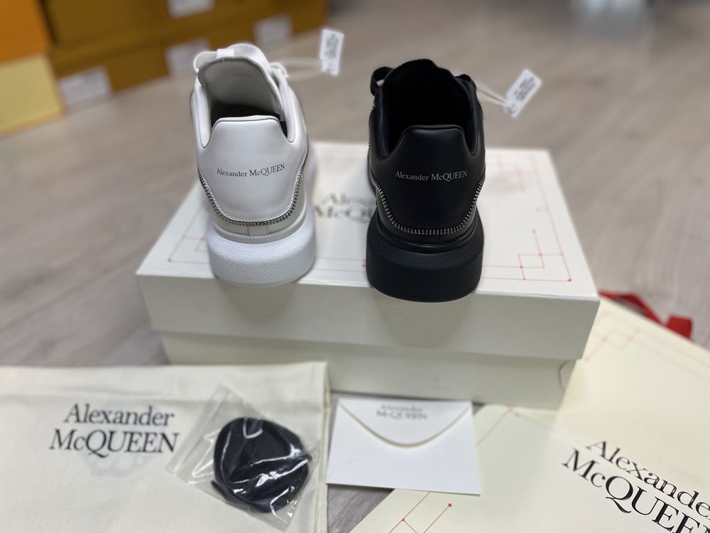 Sneakers Alexander Mcqueen Black Full Box