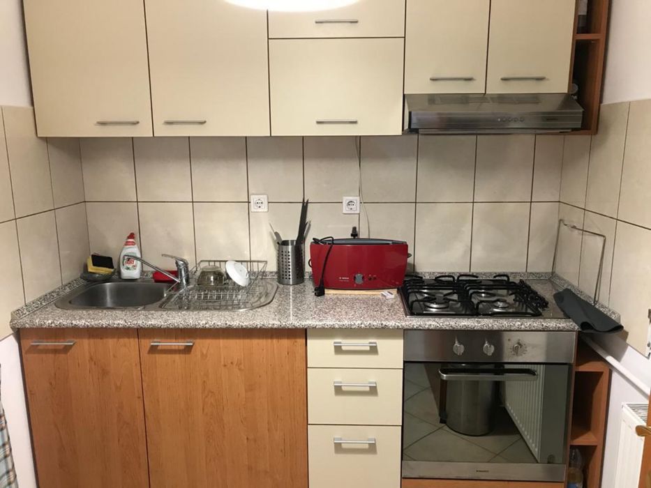 Garsoniera de inchiriat in Sinaia!