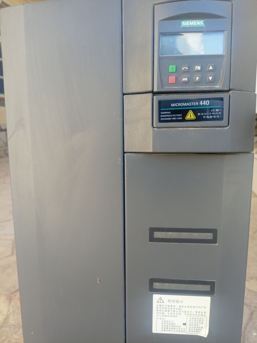 Частотный преобразователь Siemens Micromaster 440 6SE6440-2AD33-7EA1 F