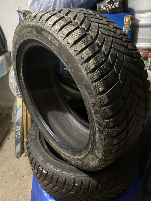 Cauciucuri IARNA DUNLOP 235/45/17