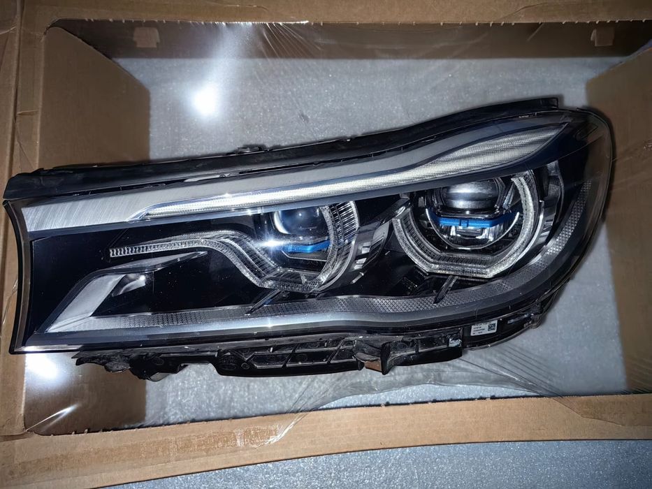 Vând faruri laser BMW G11