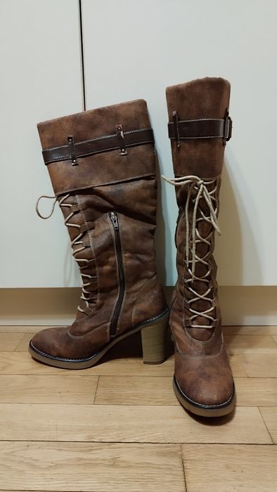 Ботуши в светло кафявцвят с топла подплата