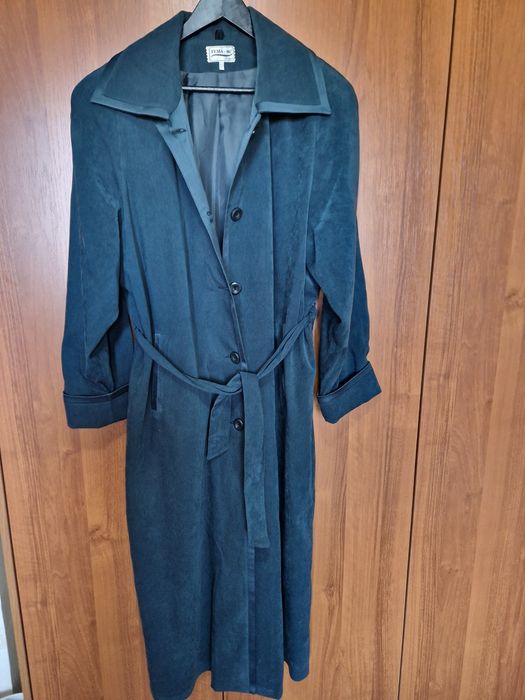 Дълъг дамски шлифер