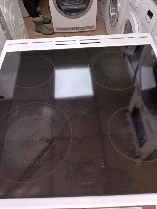 Свободно стояща печка с керамичен плот Asko 2 години Гаранция!