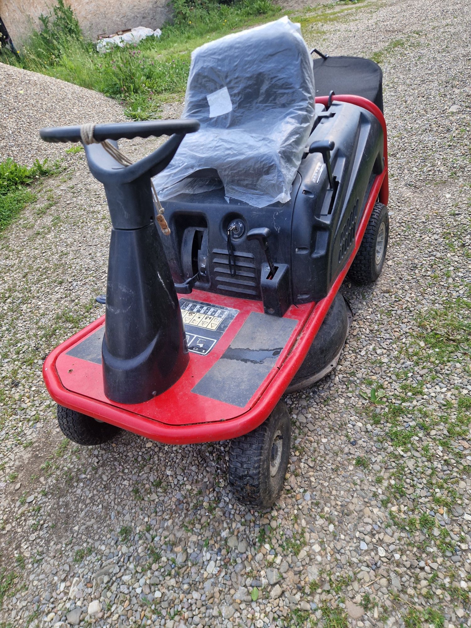 Tractoras  gazon