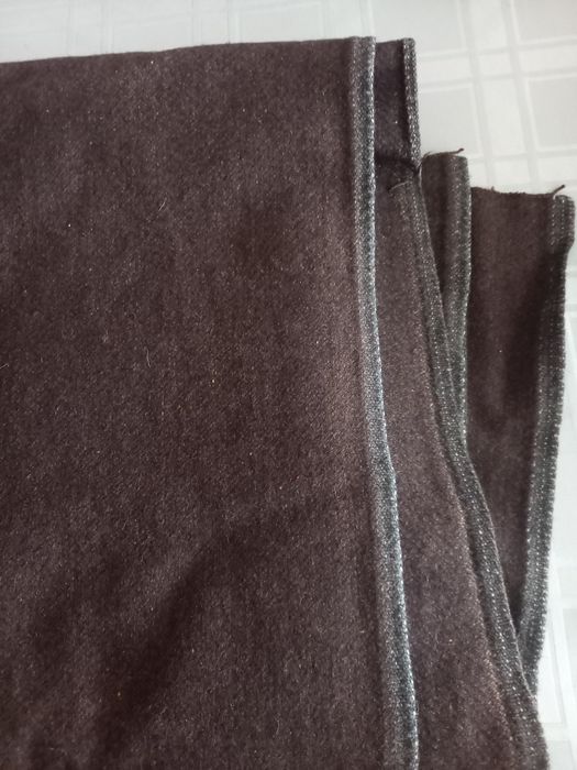 Отрез толстой шерстяной  ткани