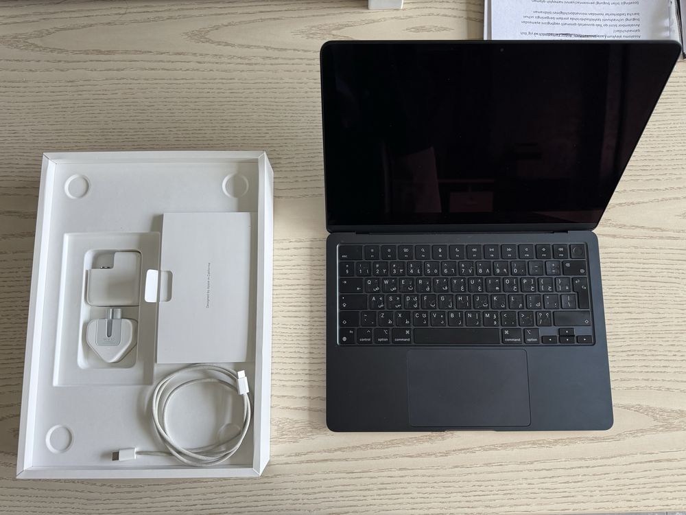 Macbook air 13 midnight