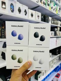 НОВЫЕ Samsung Galaxy Buds 2 Наушники! Бесплатная доставка!